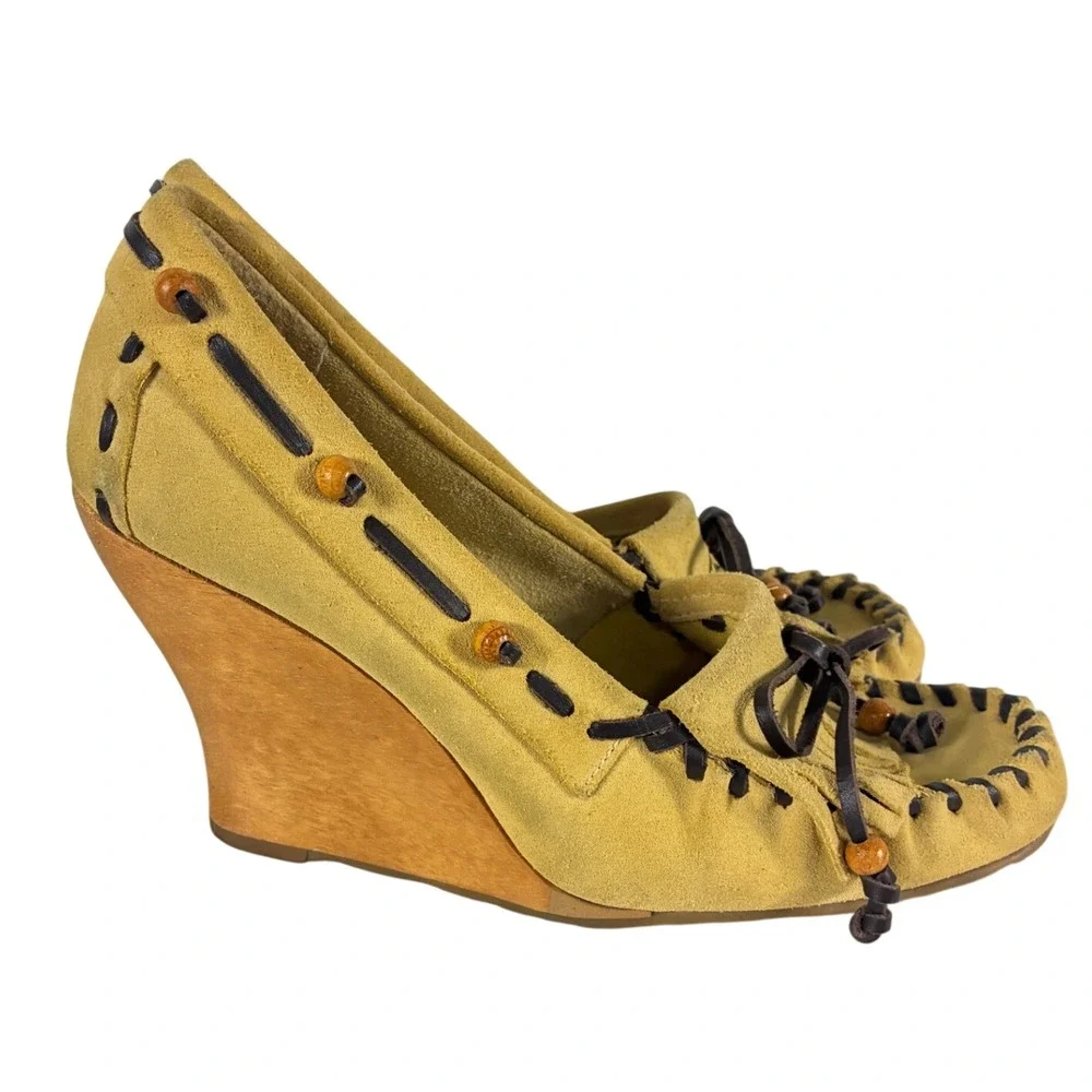 Sam Edelman Mustard Suede Moccasin Wood Wedge Heels Fringe Beads Size 8M Brazil
